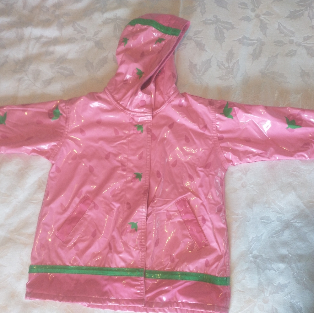 Driplets Jacket Girls 3T Raincoat Snap Button Strawberry All Over Print Lined